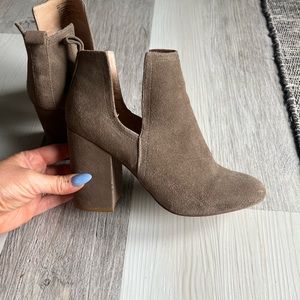 Steve Madden Nayna booties
